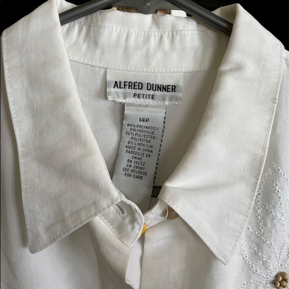 Alfred Dunner Blouse - Picture 2 of 4